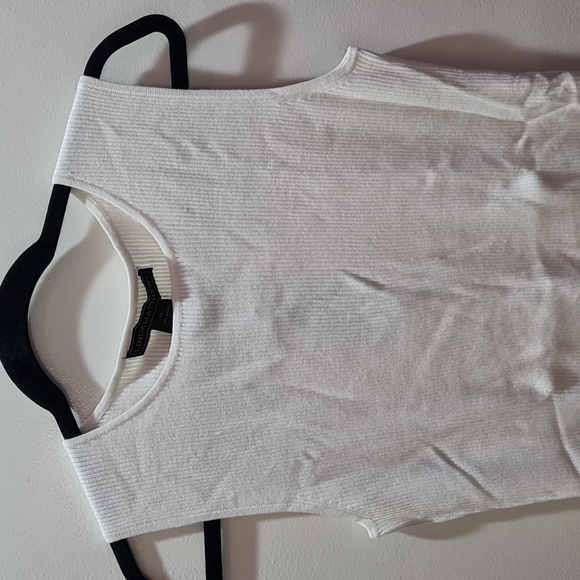 NWT LINDA MATTHEWS Ribbed Tank Top - Picture 3 of 11